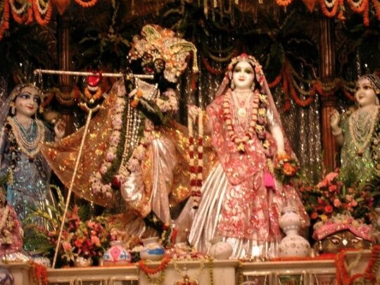 Shrine to Krishna and Rama